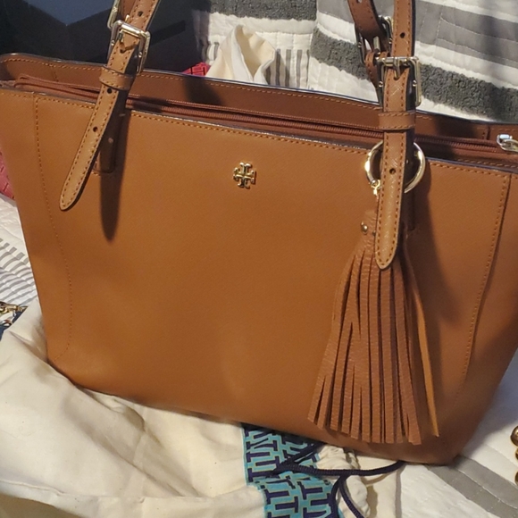 Tory Burch Other - Tory burch purse